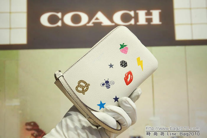 COACH蔻馳 原單 專櫃新款 28384 手挽包 白色櫻桃零錢包  Chz1530